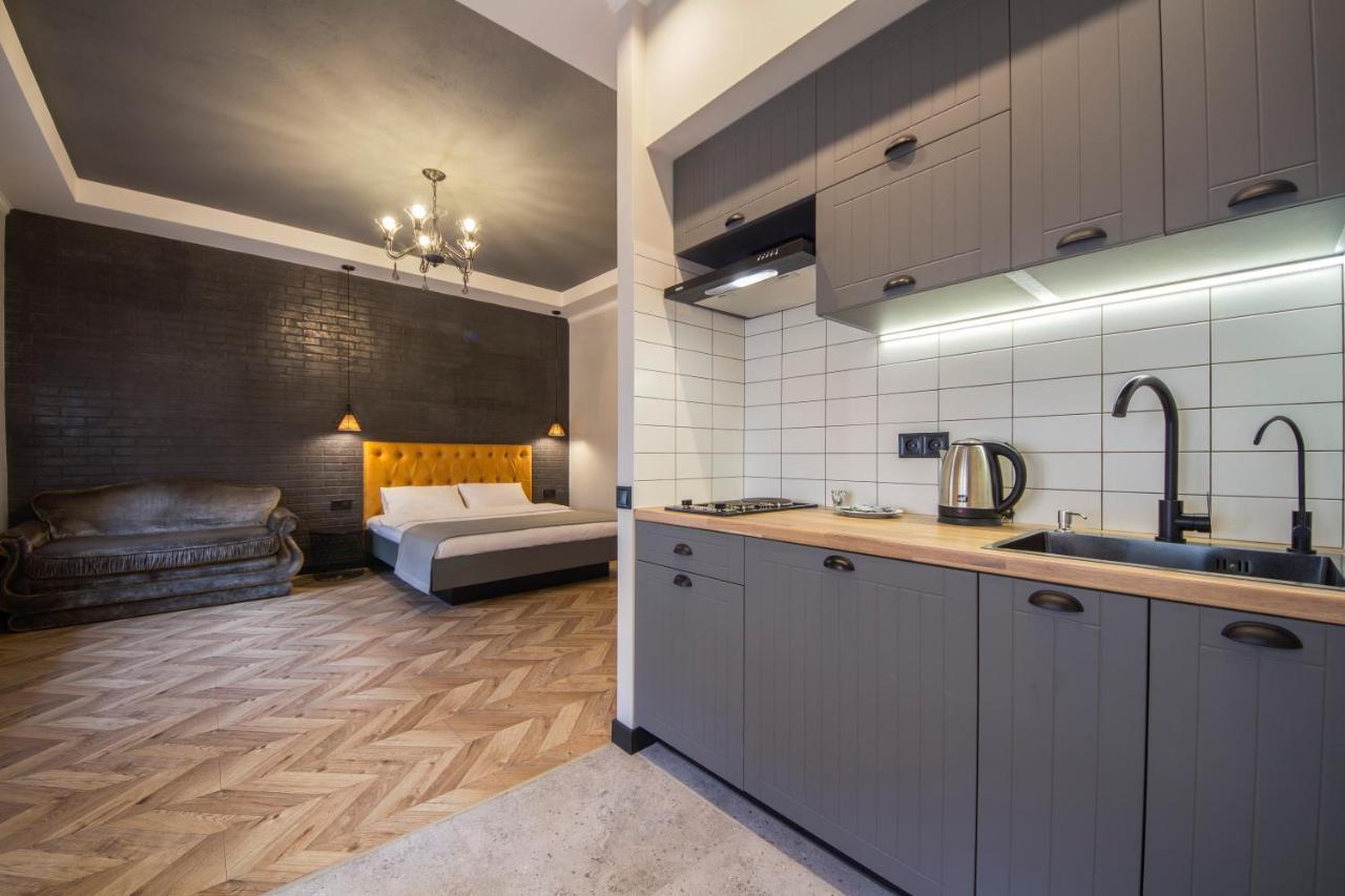 Idea Design Apart-Hotel Prorizna Kiev Exteriör bild