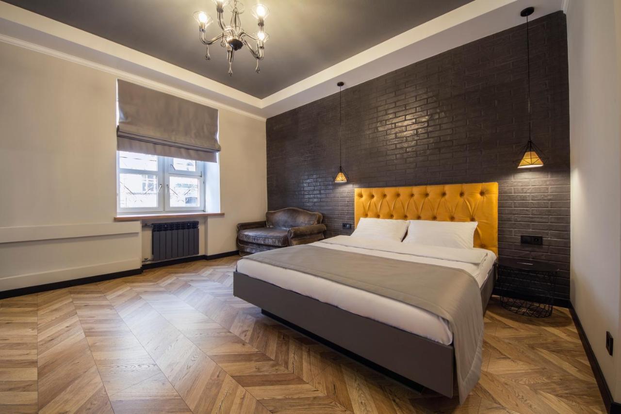Idea Design Apart-Hotel Prorizna Kiev Exteriör bild