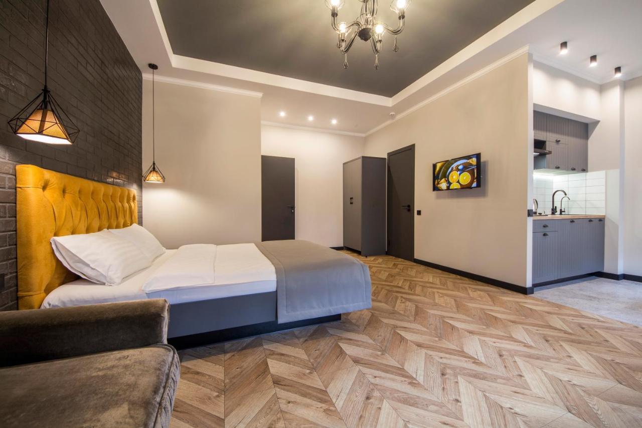 Idea Design Apart-Hotel Prorizna Kiev Exteriör bild
